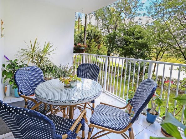 3850 Washington St 212, Hollywood FL 33021