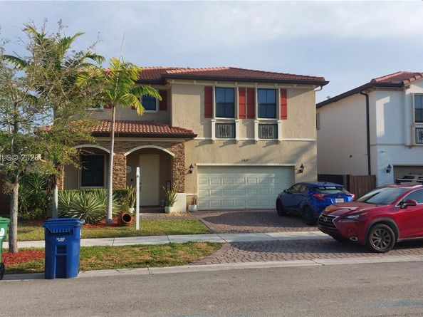 11827 SW 242nd Ter, Homestead FL 33032