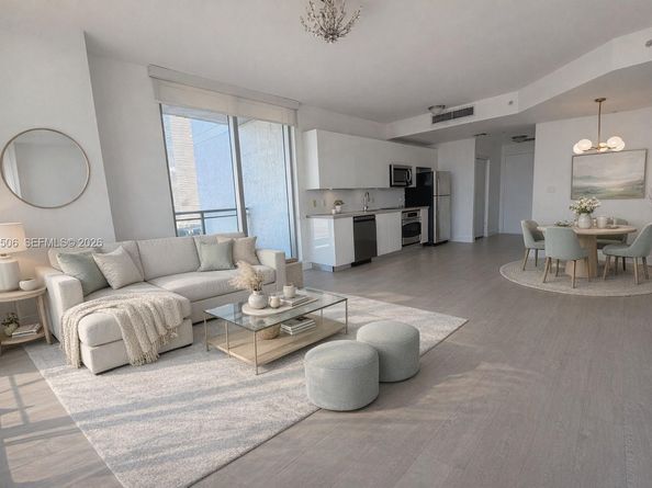 90 SW 3rd St 1205, Miami FL 33130