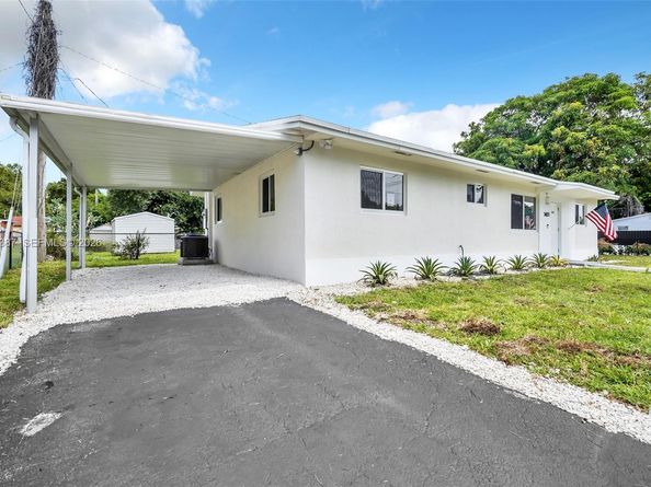 1401 NE 152nd St, North Miami Beach FL 33162