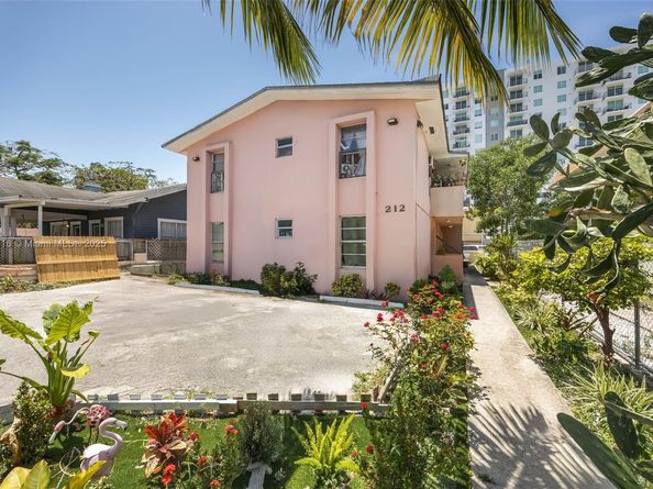 212 NW 7th Ave, Miami FL 33128