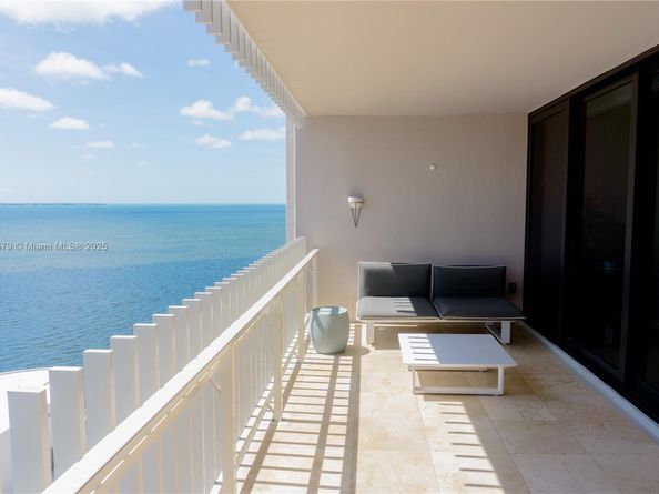 3 Grove Isle Dr C1405, Miami FL 33133