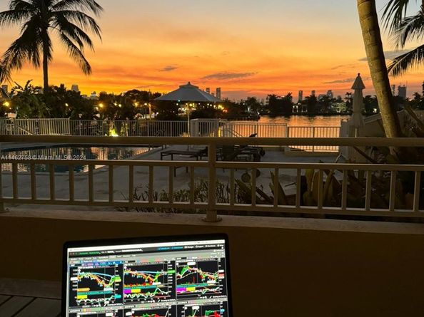 1 Century Ln 209, Miami Beach FL 33139