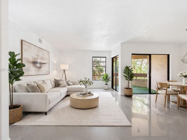 9015 SW 125th Ave N306, Miami FL 33186