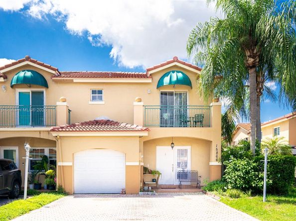 Undisclosed Address #A11875175, Miami FL 33193