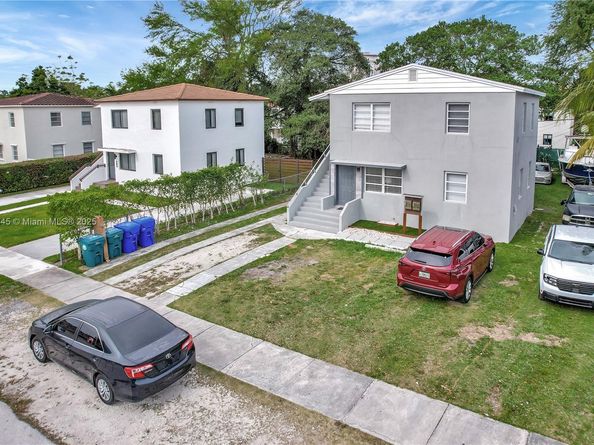 3721 SW 27th Ter, Miami FL 33134