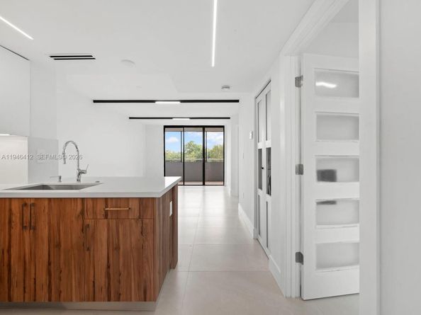 8215 SW 152nd Ave G308, Miami FL 33193