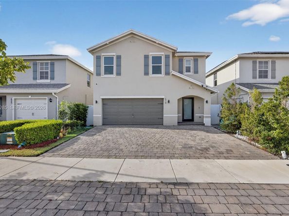 619 NE 5th St, Florida City FL 33034