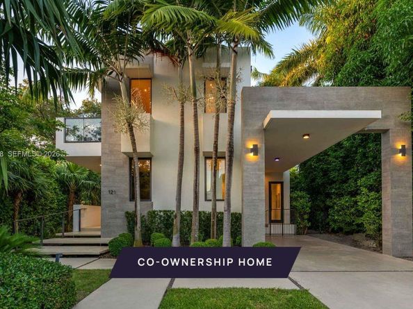 121 2nd Dilido Ter. Share A, Miami Beach FL 33139
