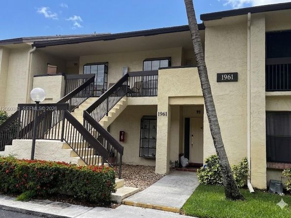 1961 SW 15th St 90, Deerfield Beach FL 33442