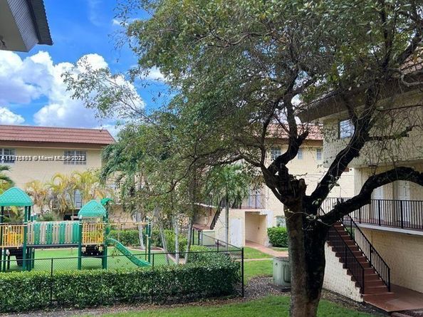 Undisclosed Address #A11915803, Miami FL 33173