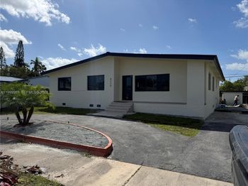 8220 SW 29th St