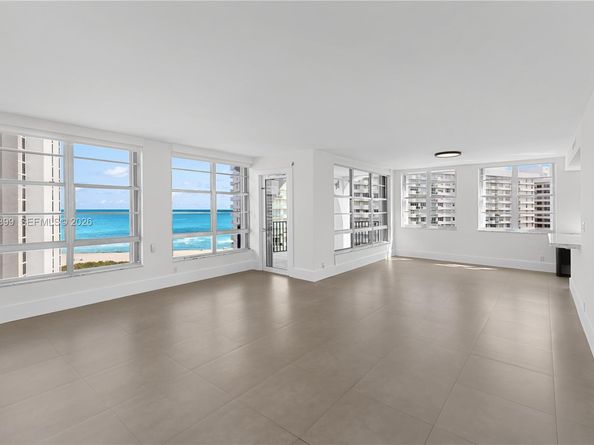 5660 Collins Ave 11B, Miami Beach FL 33140