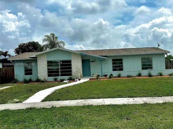 10511 SW 124th Ave, Miami FL 33186