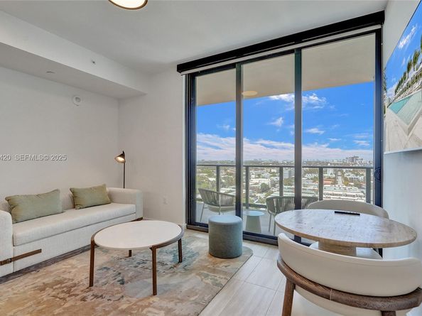 580 72nd St 905, Miami Beach FL 33141