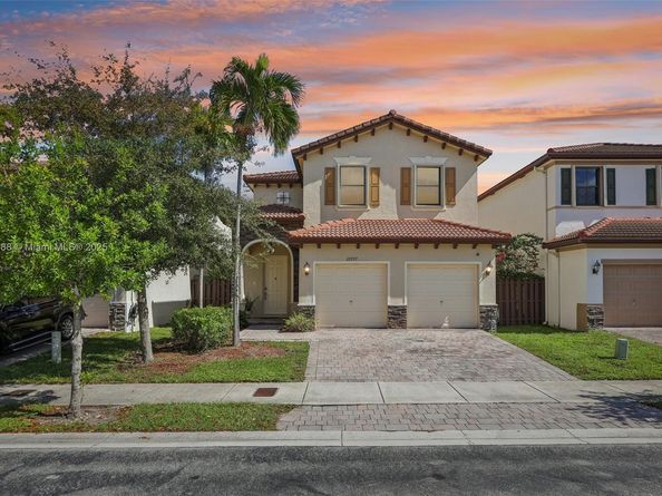 22777 SW 93rd Ct, Cutler Bay FL 33190