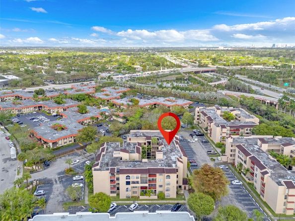 10641 SW 108th Ave 3D, Miami FL 33176