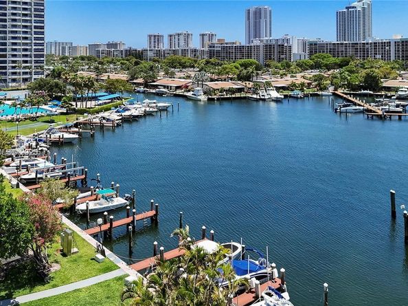 2500 Parkview Dr 1214, Hallandale Beach FL 33009