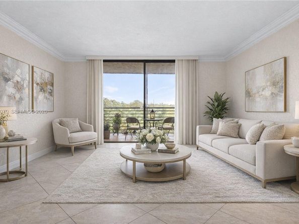 901 Colony Point Cir 503, Pembroke Pines FL 33026