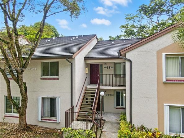 9167 SW 138th Pl 9167, Miami FL 33186