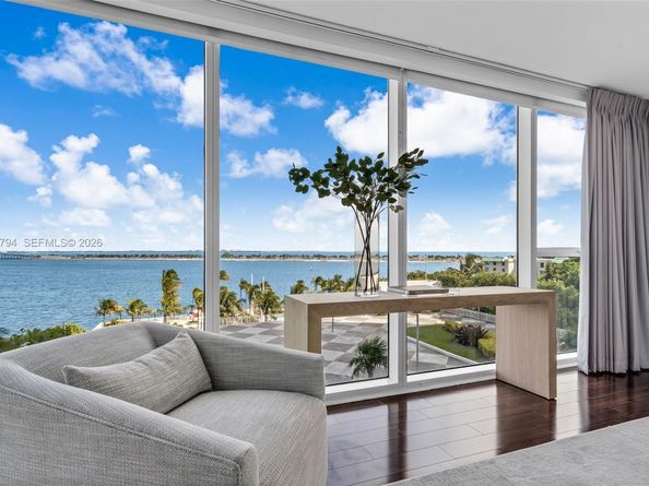 2101 Brickell Ave 306, Miami FL 33129