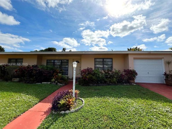 1140 NE 204th St, Miami FL 33179