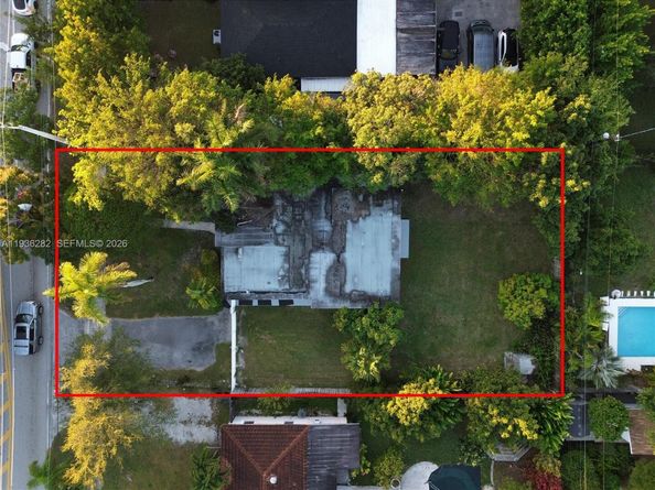 7902 SW 67th Ave, South Miami FL 33143