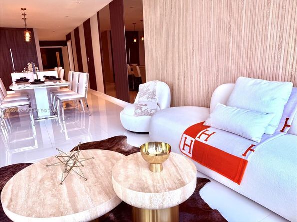 Undisclosed Address #A12053682, Miami FL 33132