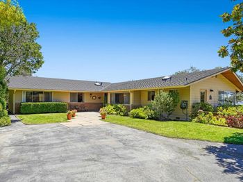 260 Oak Hill
