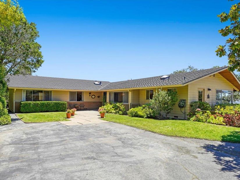 260 Oak Hill, Watsonville CA 95076