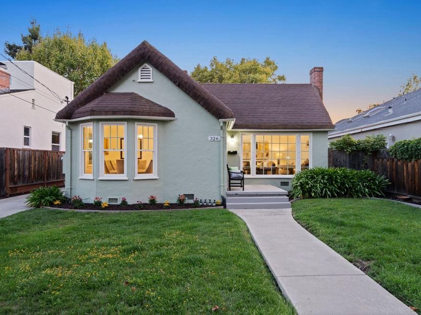 326 Hudson Street, Redwood City CA 94062