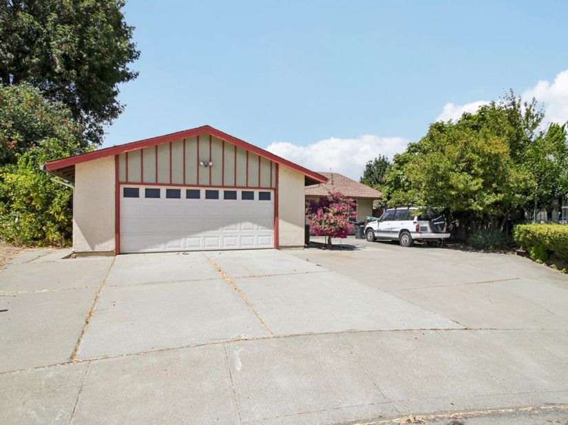 4967 Avenida De Angelina, Santa Clara CA 95054