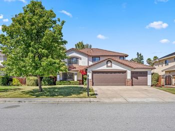 15390 La Arboleda Way