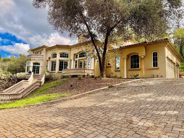 15520 Quito Road, Monte Sereno CA 95030