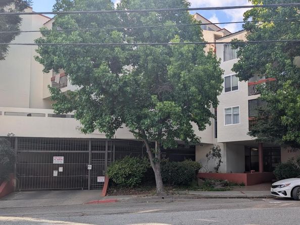 288 Whitmore Street 316, Oakland CA 94611