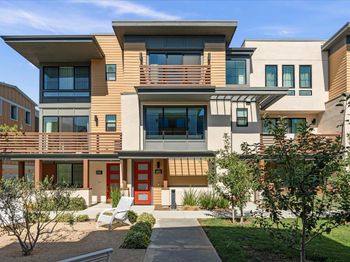 13186 Sepulveda Circle