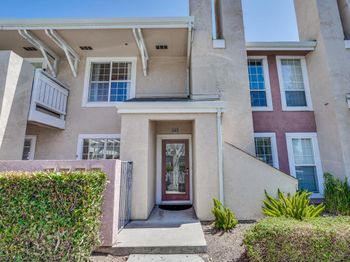 627 E El Camino Real