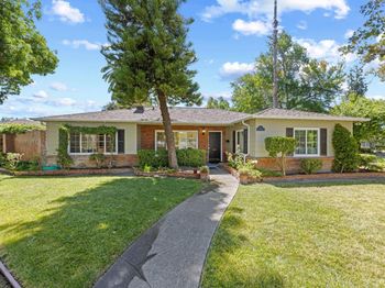905 El Rio Drive
