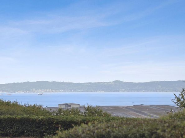 340 Vallejo Drive 50, Millbrae CA 94030