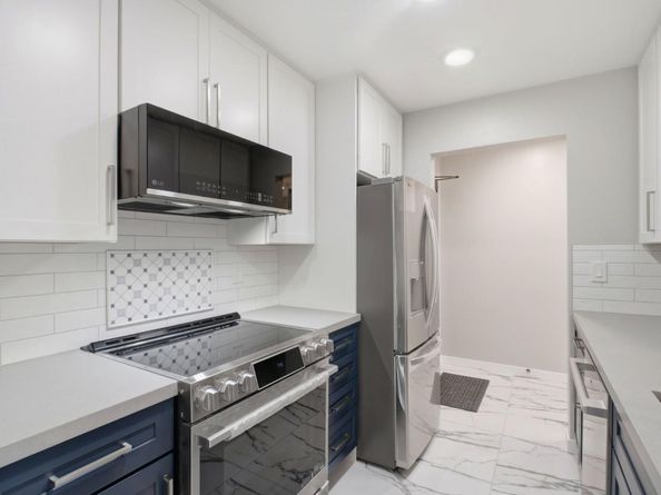 39975 Cedar Boulevard 136, Newark CA 94560