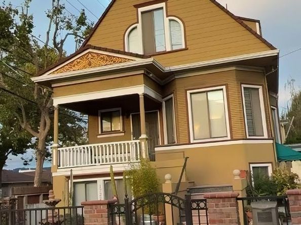 1722 Bay Street, Alameda CA 94501