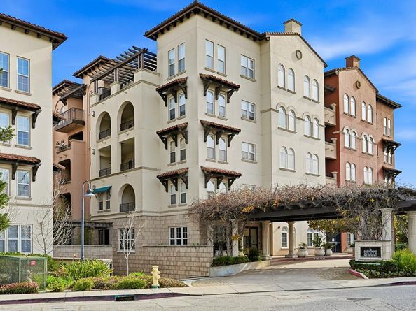 88 S Broadway 2405, Millbrae CA 94030