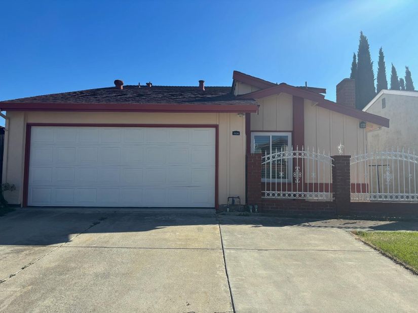 2114 Bennighof Court, San Jose CA 95121