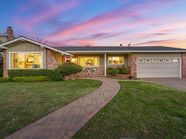 2741 Doverton Square, Mountain View CA 94040