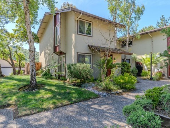 1041 Oddstad Boulevard, Pacifica CA 94044