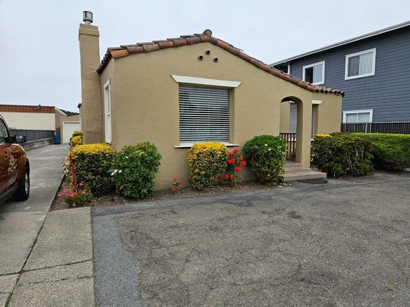 220 Main Street, Half Moon Bay CA 94019