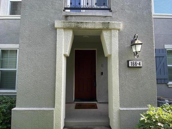 166 Selby Lane 4, Livermore CA 94551