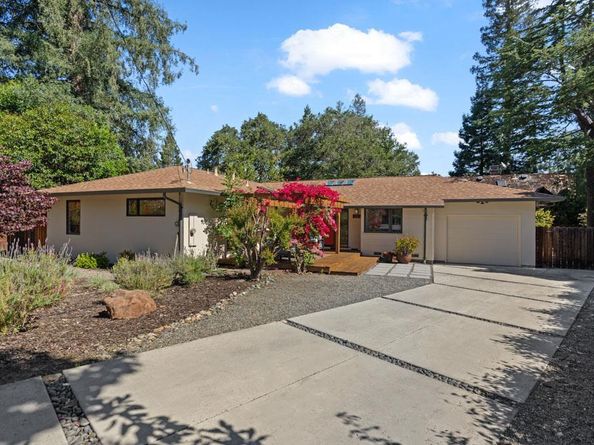 25 Sharon Court, Menlo Park CA 94025