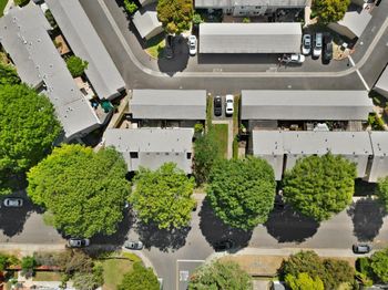 4270 Comet Circle