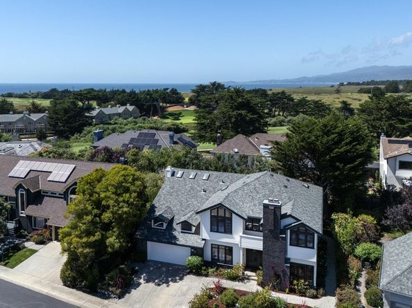 11 Fairway Place, Half Moon Bay CA 94019